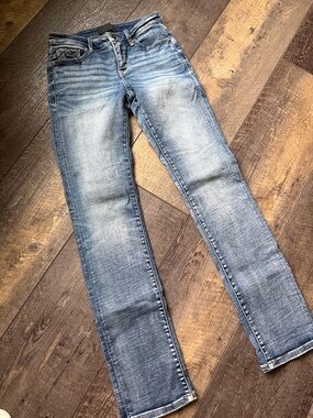 Buckle Light Blue Women's Straight-Leg Jeans